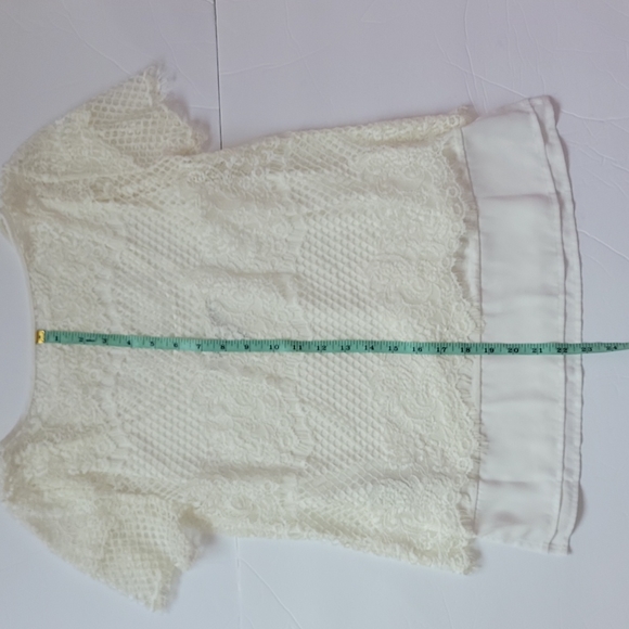 White House Black Market White Layered Lace Top/XS. - Picture 12 of 14